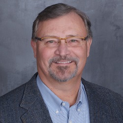 Don Betts headshot sq.jpg